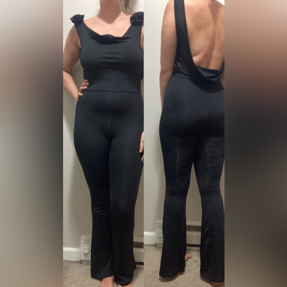 NWT Commense Open Back Black Jumpsuit Size Medium With Rose Accents